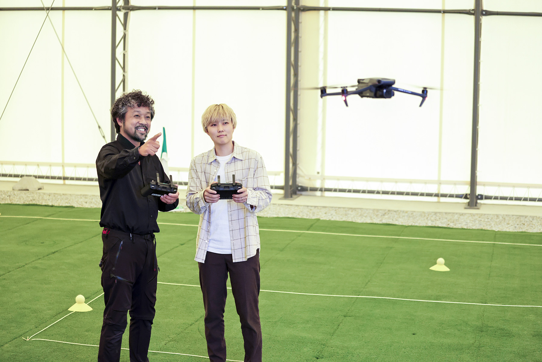 ドローン経験豊富なインストラクター